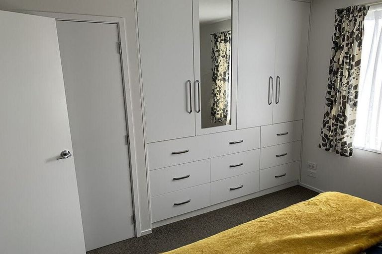 Photo of property in 5/1 Opito Way, East Tamaki, Auckland, 2013