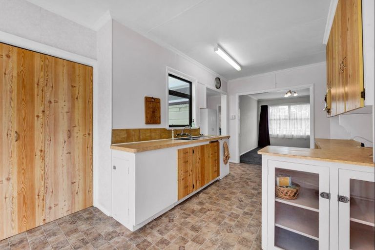 Photo of property in 147 Regan Street, Stratford, 4332