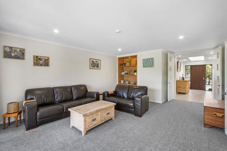 Photo of property in 19 Garforth Green, Halswell, Christchurch, 8025