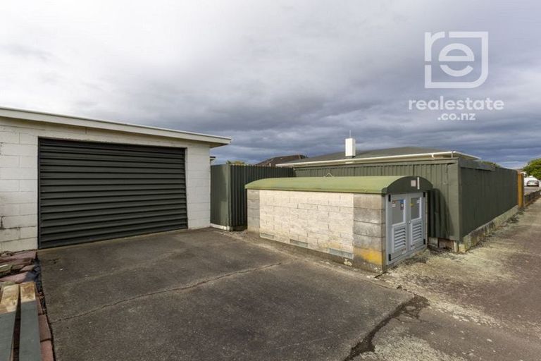 Photo of property in 11 Aberdeen Avenue, Takaro, Palmerston North, 4412