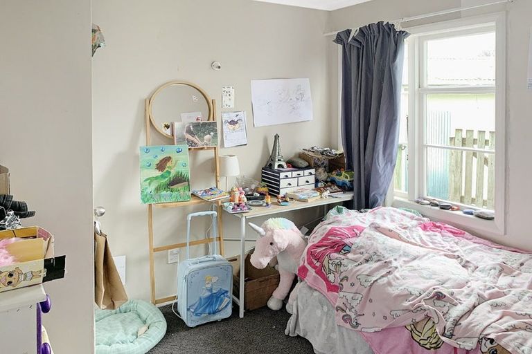 Photo of property in 18b Milson Line, Roslyn, Palmerston North, 4414