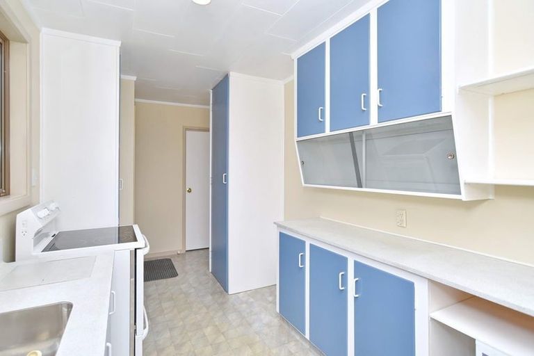 Photo of property in 9 Oxford Street, Waikari, 7420