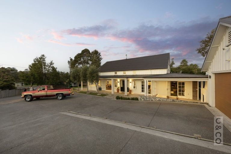 Photo of property in 853 State Highway 16, Waimauku, 0812