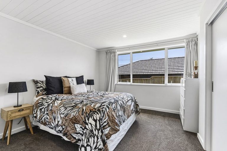 Photo of property in 63 Woodleigh Street, Frankleigh Park, New Plymouth, 4310