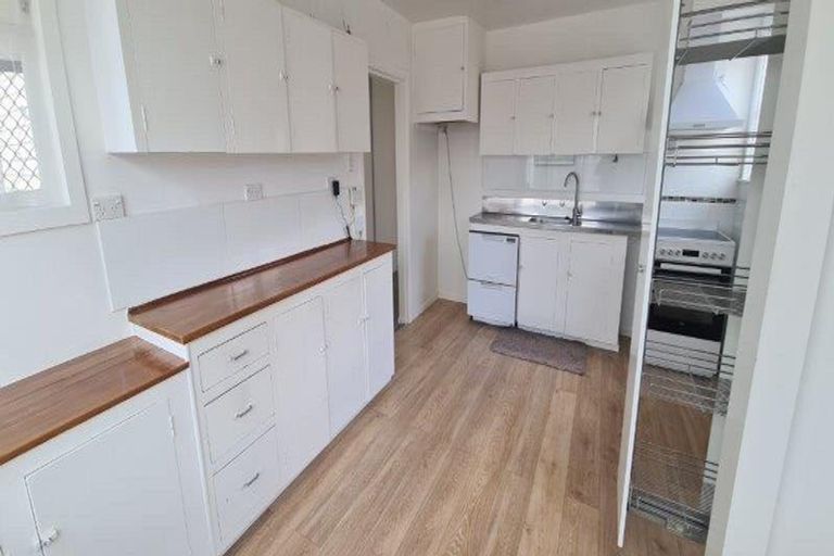 Photo of property in 1 Pinfold Avenue, Hamilton East, Hamilton, 3216