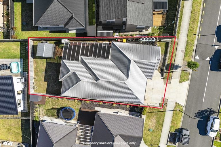 Photo of property in 24 Holcroft Street, Papakura, 2110