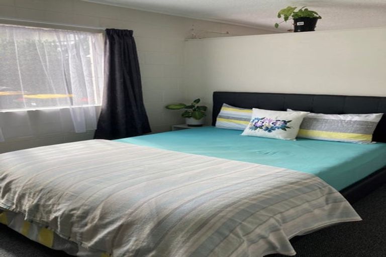 Photo of property in 7/897 Heaphy Terrace, Claudelands, Hamilton, 3214