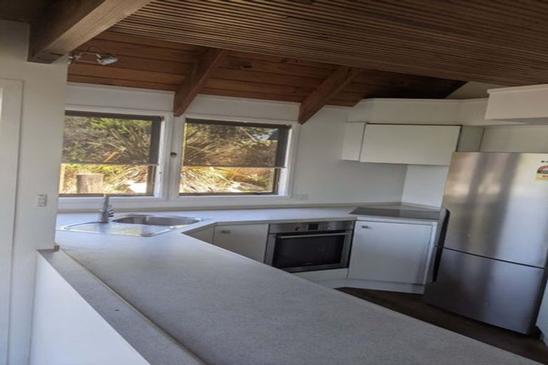 Photo of property in 19a Raroa Place, Pukerua Bay, 5026