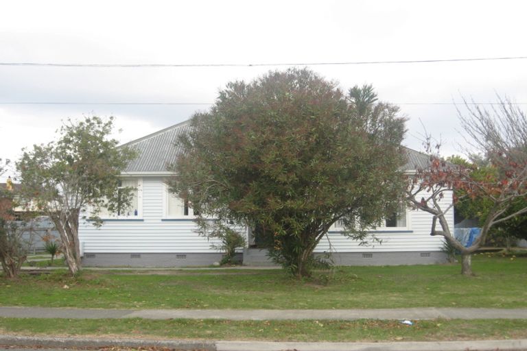 Photo of property in 13 Lister Crescent, Maraenui, Napier, 4110