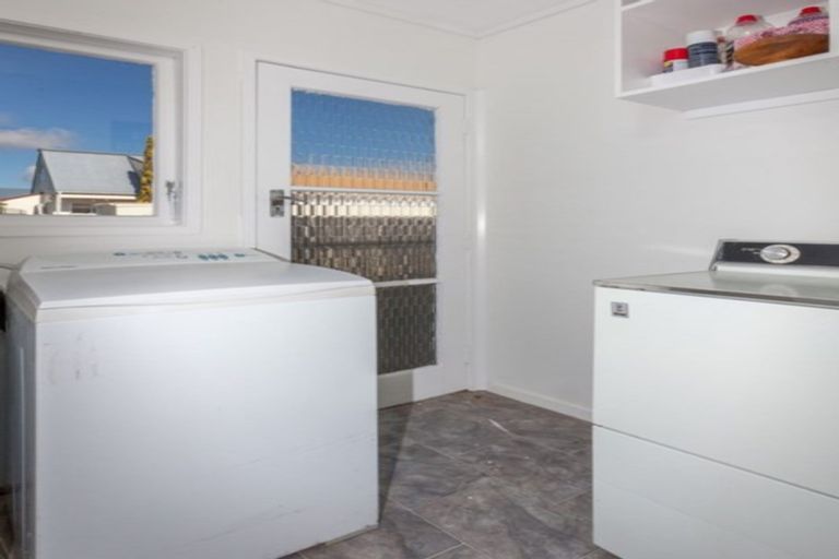 Photo of property in 114b Weka Street, Whangamata, 3620