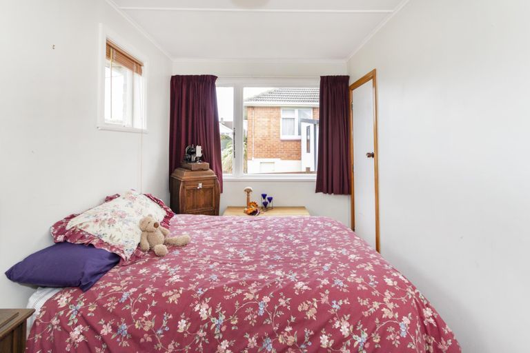 Photo of property in 20 Ash Street, Holmes Hill, Oamaru, 9401