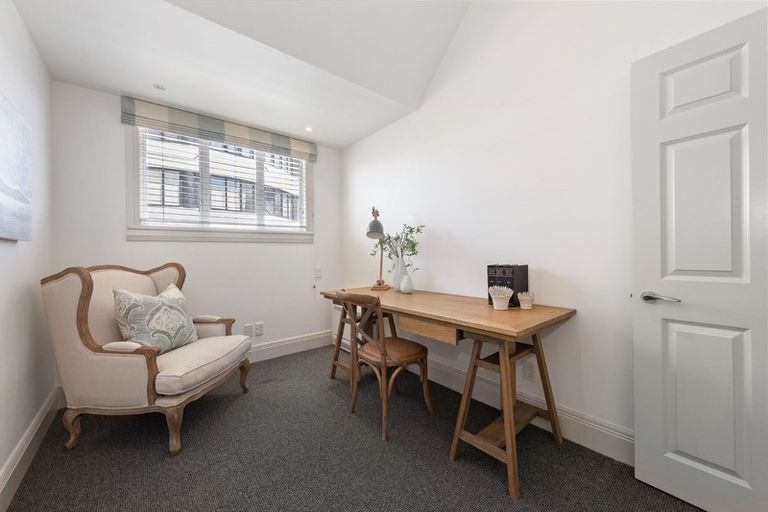 Photo of property in 26 Victoria Avenue, Remuera, Auckland, 1050