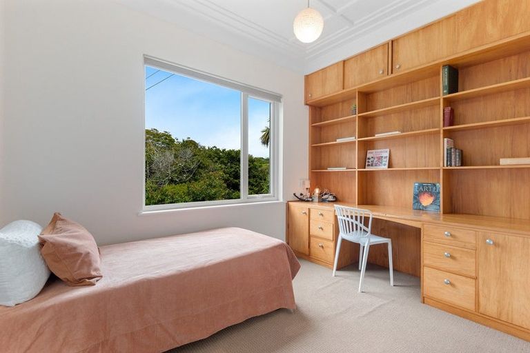 Photo of property in 13 Marion Street, Macandrew Bay, Dunedin, 9014