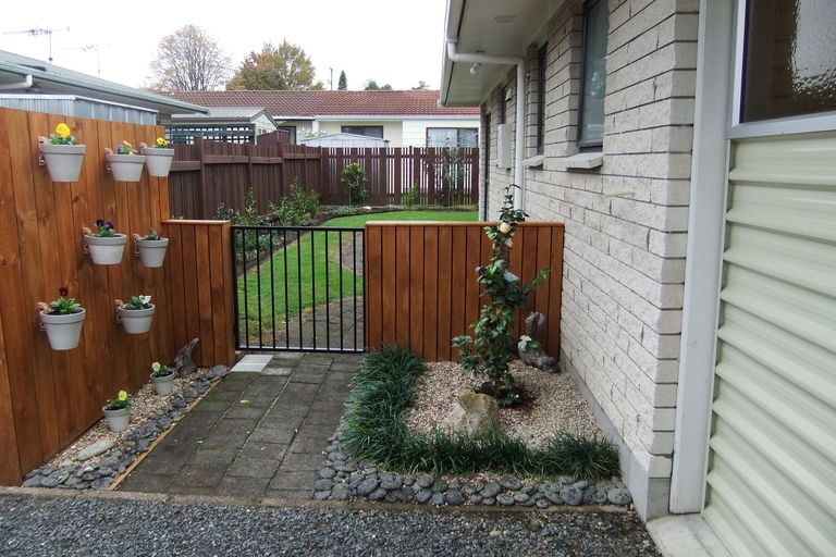 Photo of property in 60a Moore Street, Leamington, Cambridge, 3432