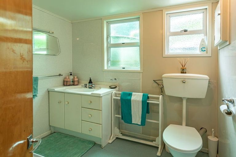 Photo of property in 974 Thames Coast Sh25 Road, Kereta, Thames, 3575