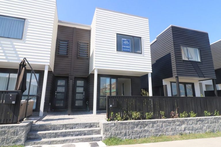 Photo of property in 4 Autumn Blaze Street, Hobsonville, Auckland, 0616