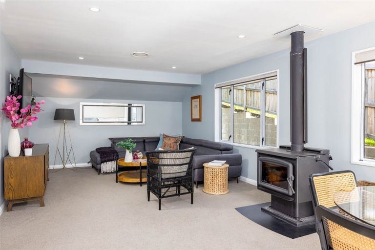 Photo of property in 1/5 Uldale Place, Westmorland, Christchurch, 8025