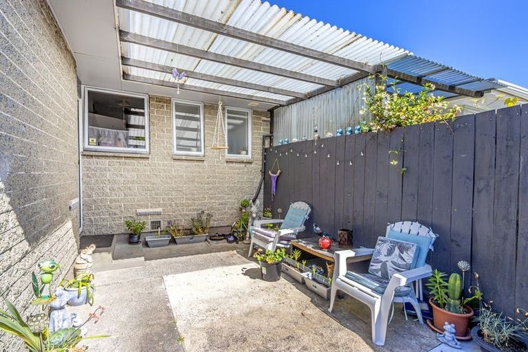 Photo of property in 1/3 Roberta Drive, Somerfield, Christchurch, 8024