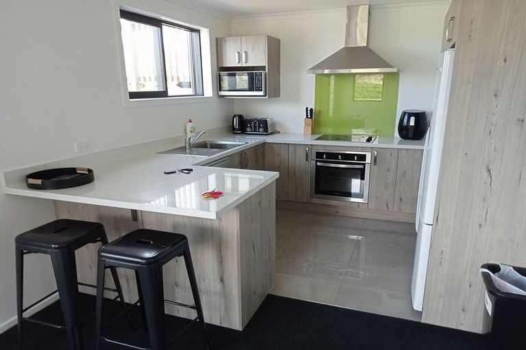 Photo of property in 1 Saint Abbs Place, North Dunedin, Dunedin, 9016