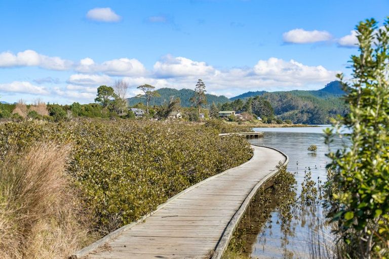 Photo of property in 150 Waterways Parade, Pauanui, Hikuai, 3579