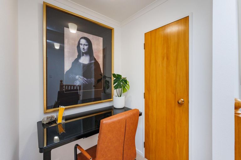 Photo of property in 3 Winston Avenue, Hokowhitu, Palmerston North, 4410