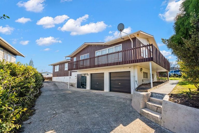 Photo of property in 14 Ross Street, Onerahi, Whangarei, 0110