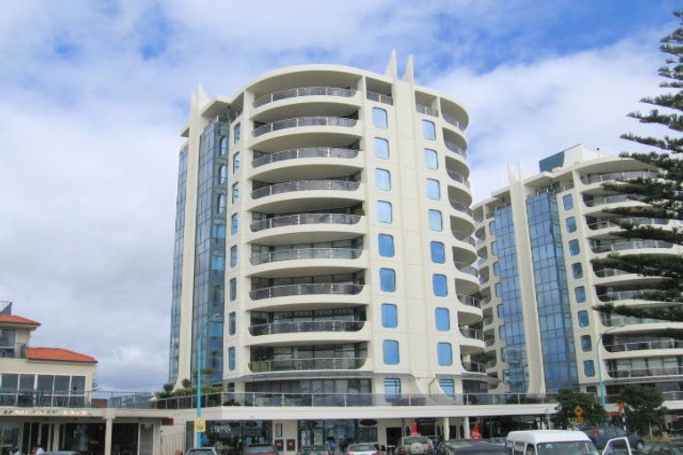 Photo of property in Oceanside Tower 1, 2a Marine Parade, Mount Maunganui, 3116