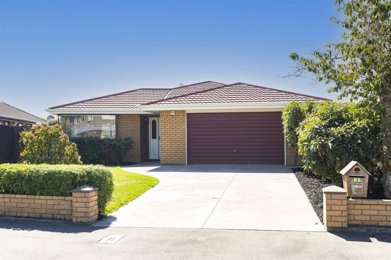Photo of property in 65 Lowry Avenue, Redwood, Christchurch, 8051