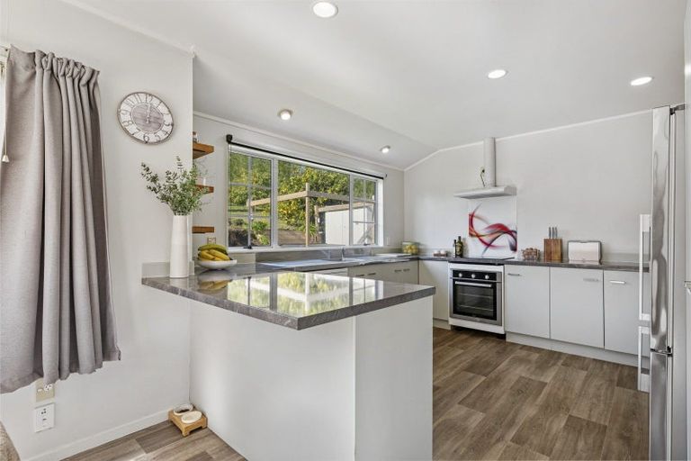 Photo of property in 121a Benner Road, Pukehina, Te Puke, 3186