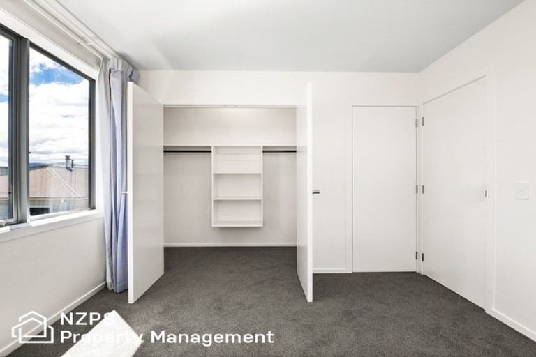 Photo of property in 2/208 Surrey Street, Saint Clair, Dunedin, 9012