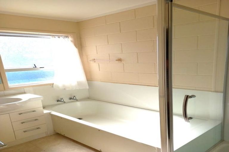 Photo of property in 6/23 Inverness Road, Browns Bay, Auckland, 0630