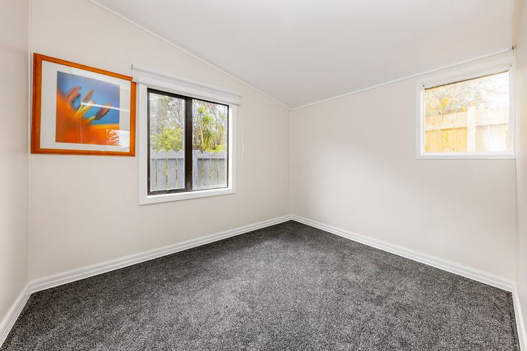 Photo of property in 26 Chingford Close, Mangere, Auckland, 2022