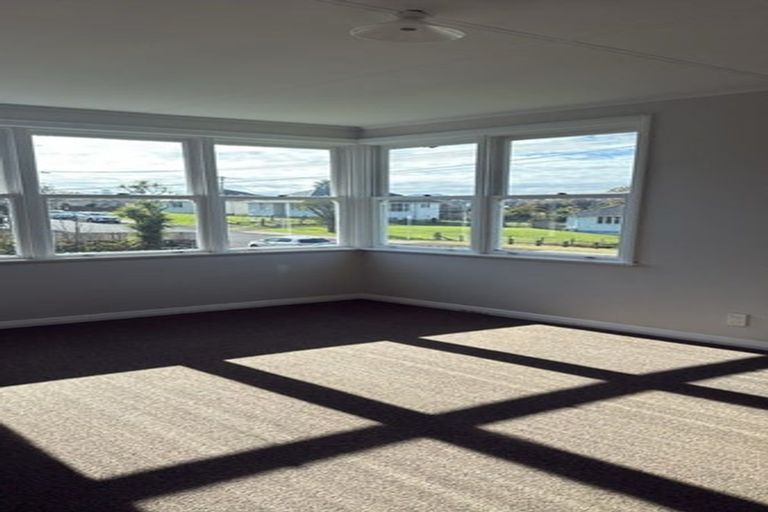 Photo of property in 5 Marsden Street, Hauraki, Auckland, 0622