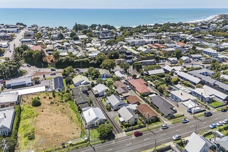 Photo of property in 141 Lemon Street, Strandon, New Plymouth, 4312