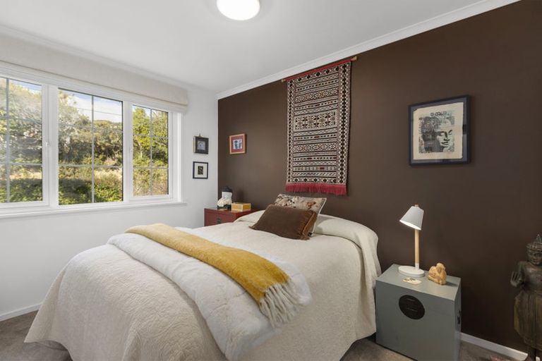 Photo of property in 300 Karori Road, Karori, Wellington, 6012