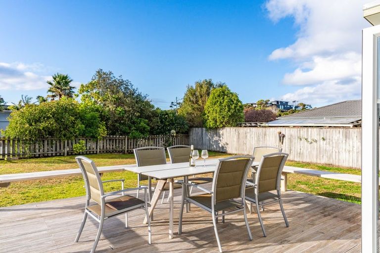 Photo of property in 44 Seabreeze Road, Mangawhai Heads, Mangawhai, 0505
