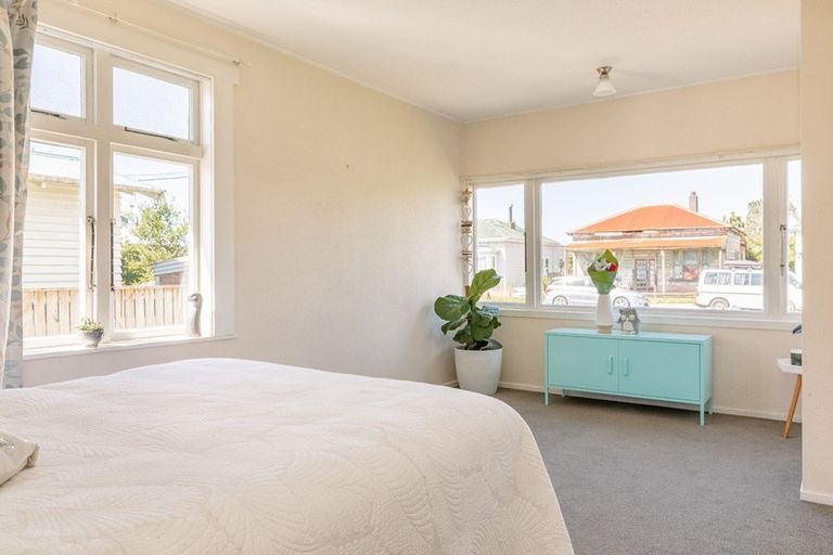 Photo of property in 78 Derby Street, Westport, 7825