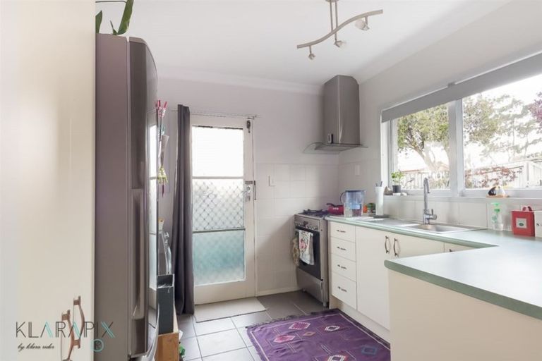 Photo of property in 1/1 Broadview Place, Howick, Auckland, 2014