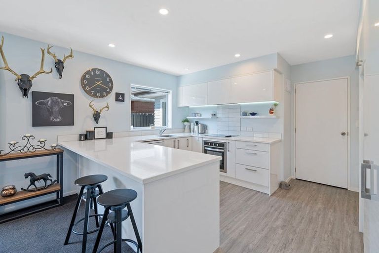 Photo of property in 80a Muir Avenue, Halswell, Christchurch, 8025