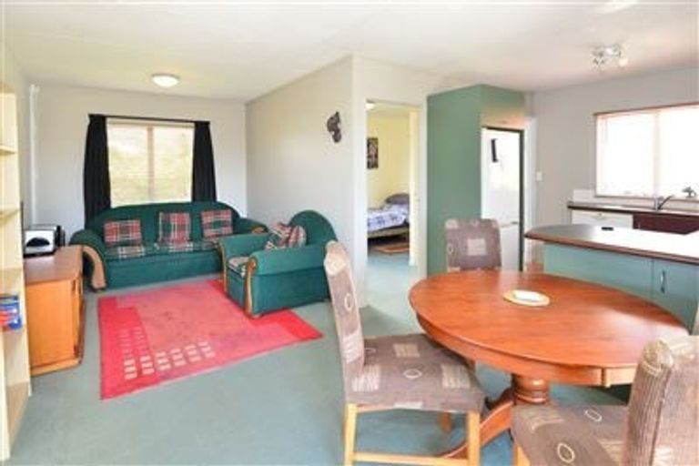 Photo of property in 14a Ross Crescent, Orewa, 0931