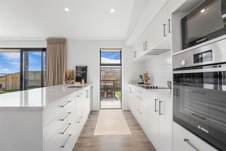 Photo of property in 13 Harakeke Drive, Wharewaka, Taupo, 3330