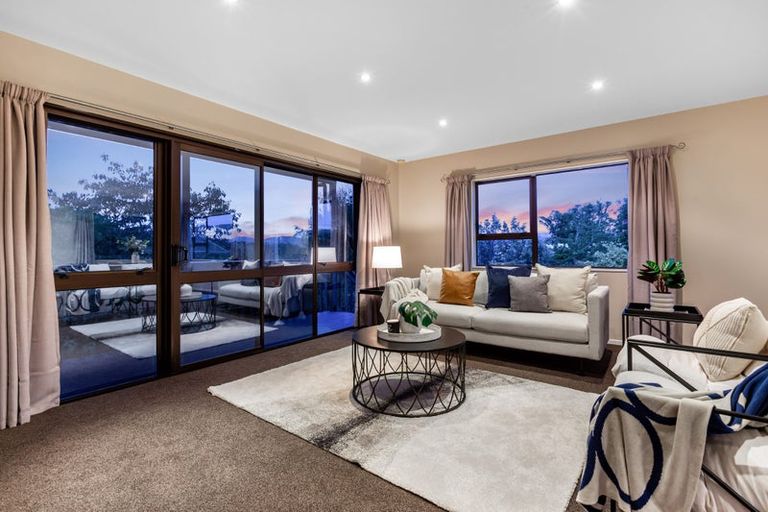 Photo of property in 25 Longitude Place, Whitby, Porirua, 5024