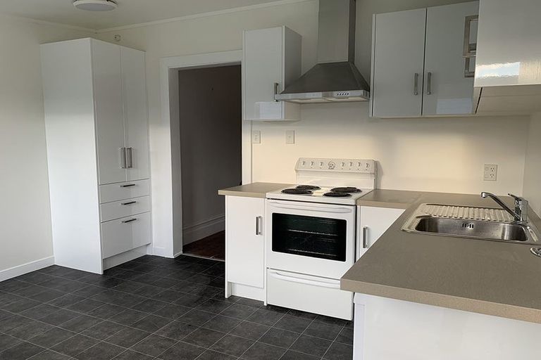 Photo of property in 11 Richmond Street, Petone, Lower Hutt, 5012