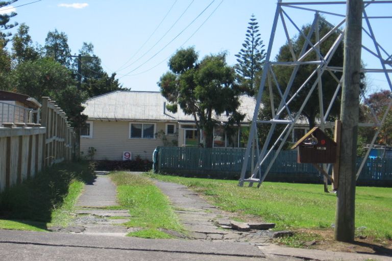 Photo of property in 9 Brains Road, Kelston, Auckland, 0602