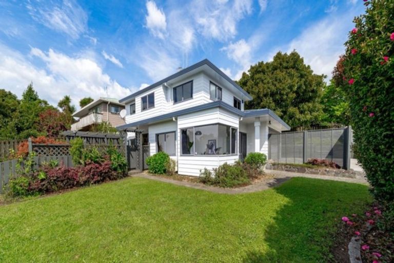 Photo of property in 198 Waitaha Road, Welcome Bay, Tauranga, 3112