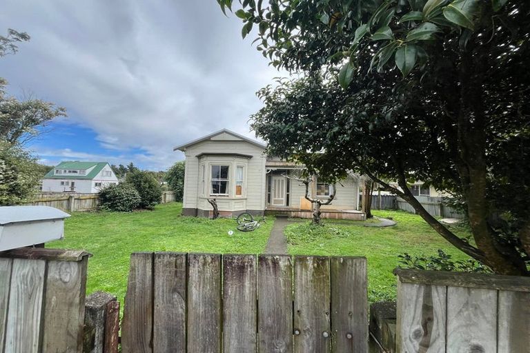 Photo of property in 309 High Street, Dannevirke, 4930