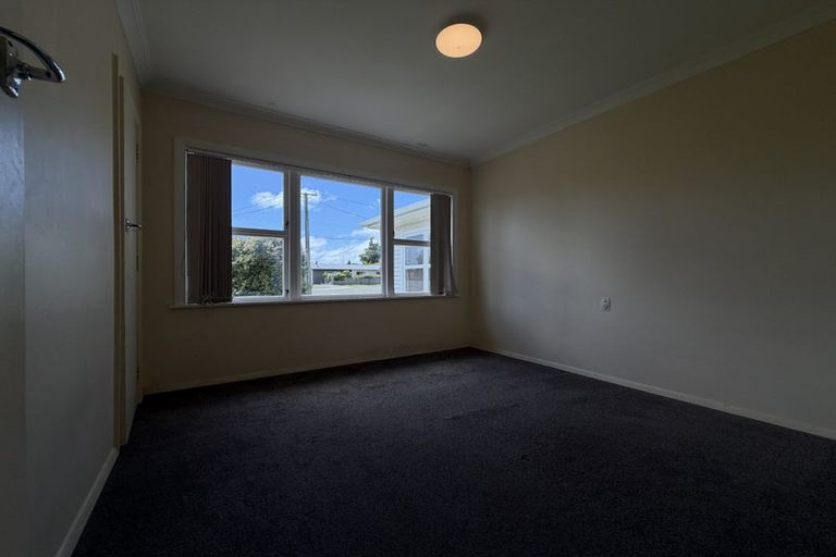 Photo of property in 630 Queen Street East, Levin, 5510