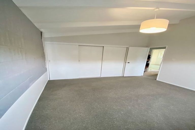 Photo of property in 9b Rishworth Avenue, Stanmore Bay, Whangaparaoa, 0932