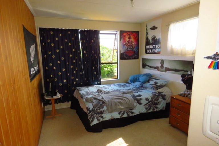 Photo of property in 99 Romilly Street, Westport, 7825