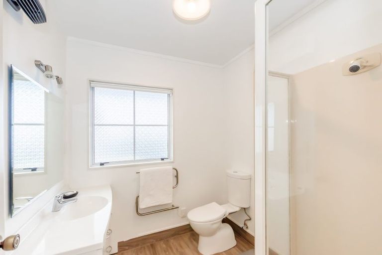 Photo of property in 26 Awanui Drive, Waikanae, 5036